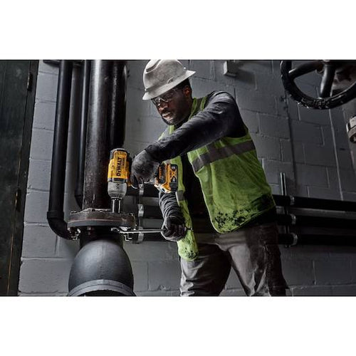 Dewalt DCF900P1 20V MAX* XR® High Torque Impact Wrench with Hog Ring Anvil